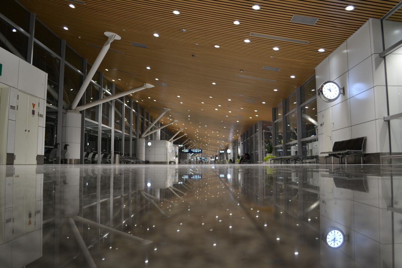 Nikon D3100 sample photo. Airport, malaysia, kuala lumpur photography
