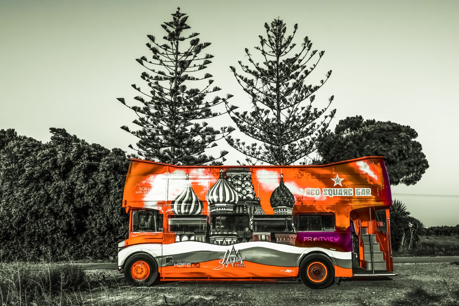 Nikon D3300 sample photo. Bus, double-decker bus, colorful photography