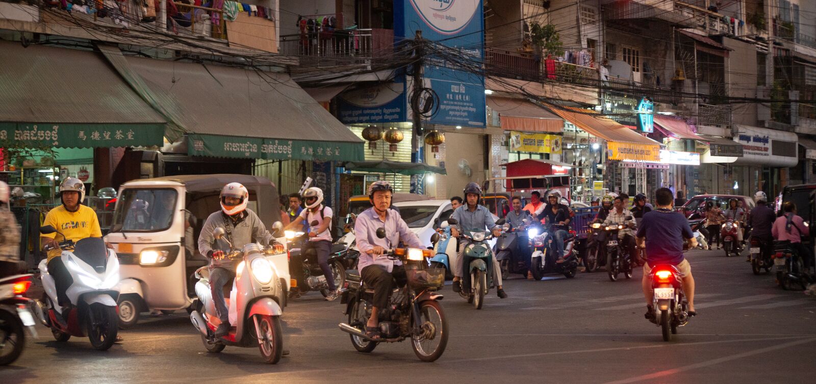 Nikon D600 sample photo. Street, scooter, cambodia photography
