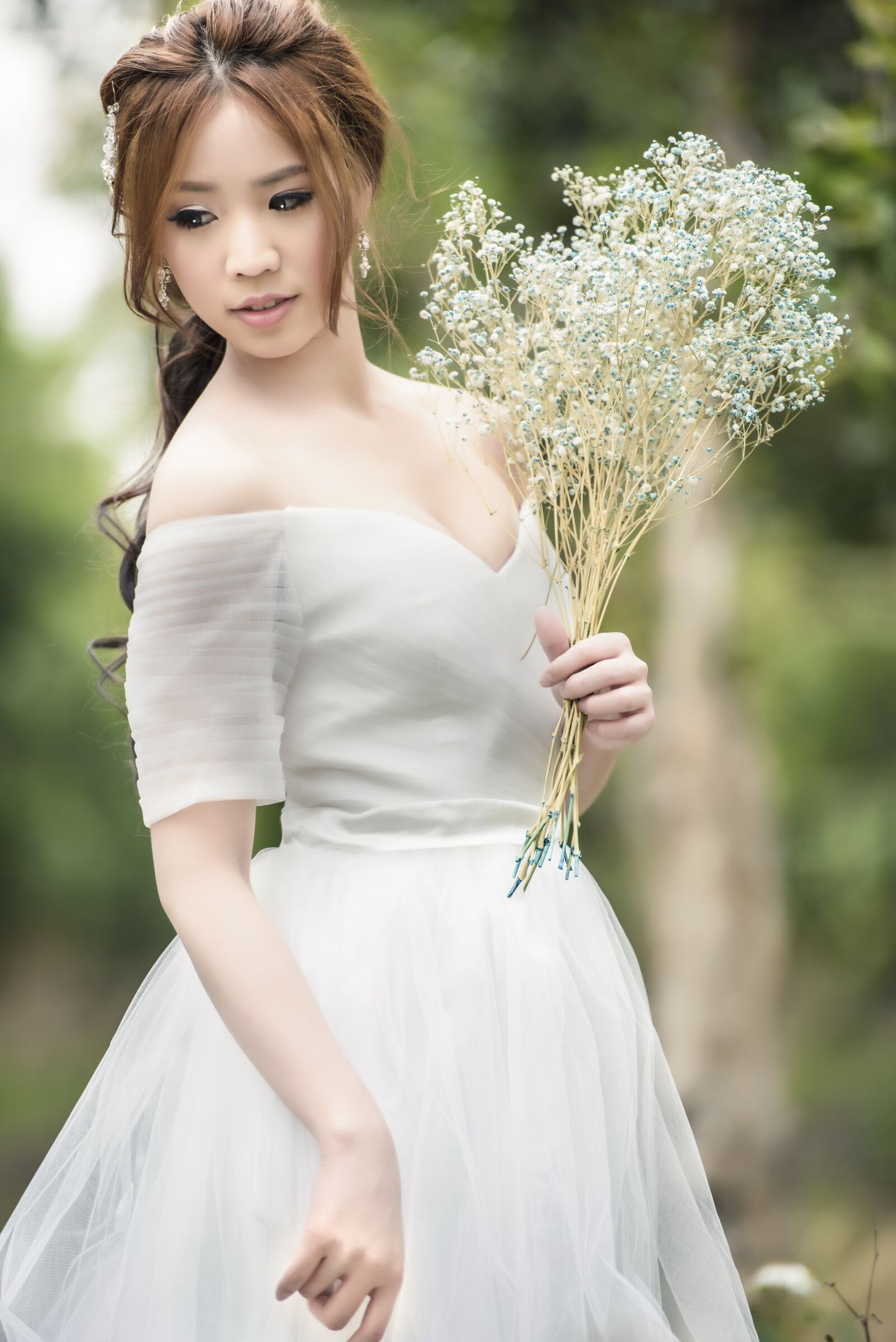 Nikon D810 sample photo. Character, forest, woman photography