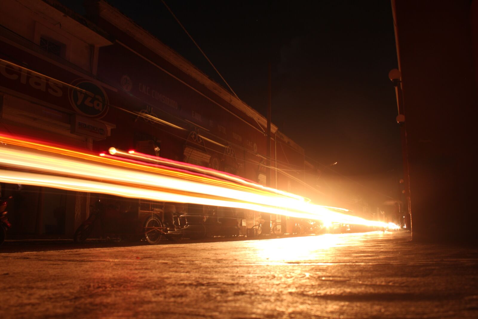 Canon EOS 650D (EOS Rebel T4i / EOS Kiss X6i) sample photo. Light, lights, auto photography