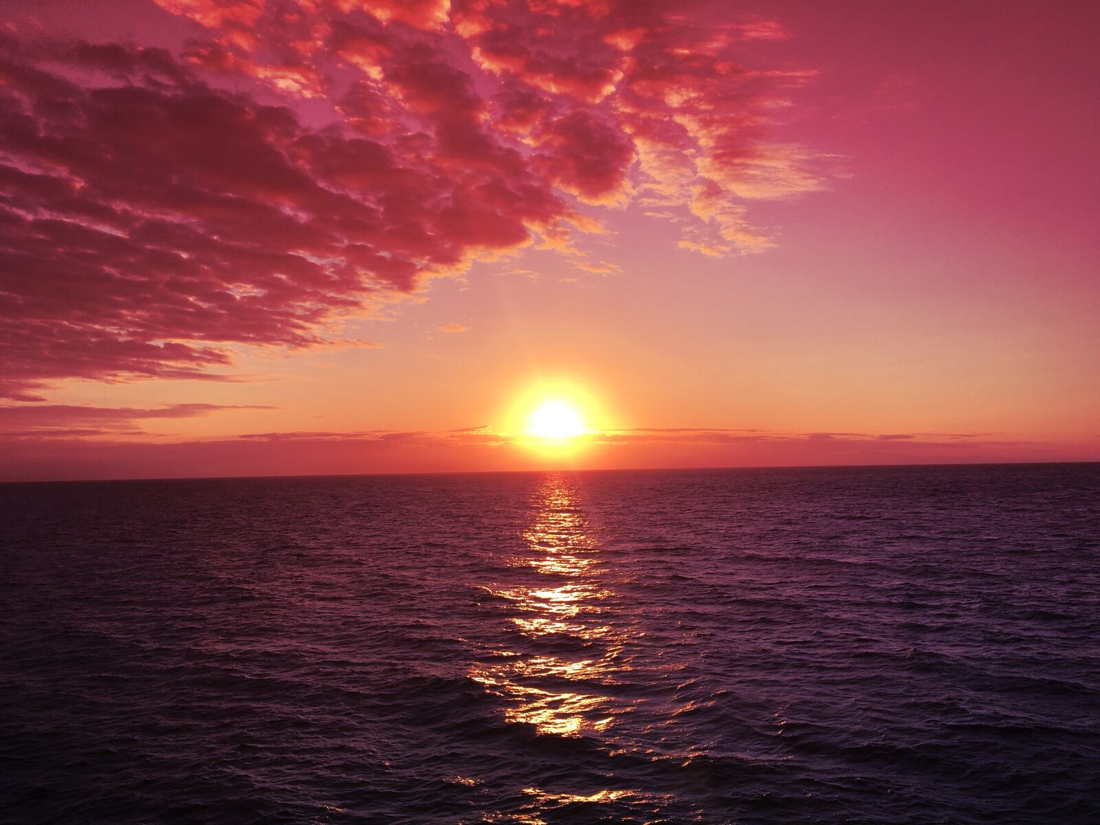 Apple iPhone 6s sample photo. Sunrise, sunrises, red sky photography