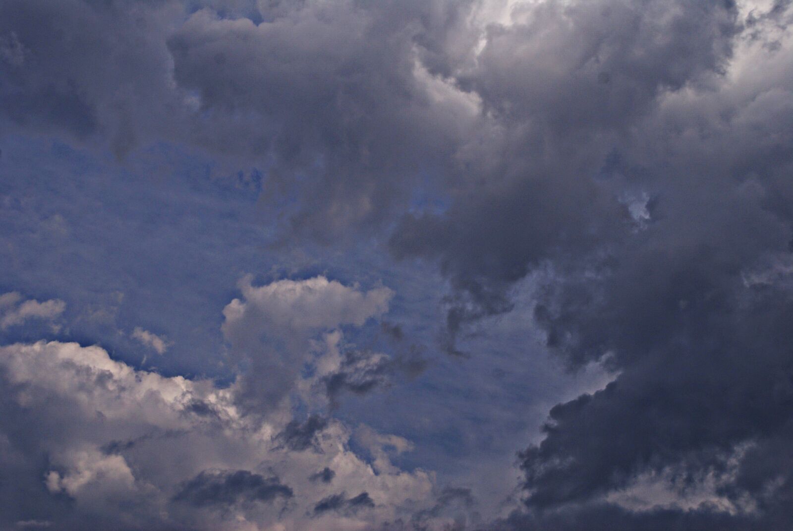 Sony Alpha DSLR-A300 sample photo. Tormenta, cielo, nubes tormentosas photography