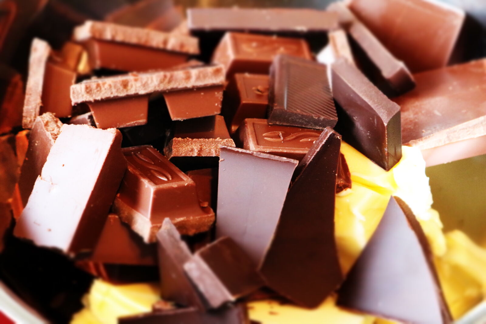 Canon EOS 750D (EOS Rebel T6i / EOS Kiss X8i) sample photo. Chocolate, food photography