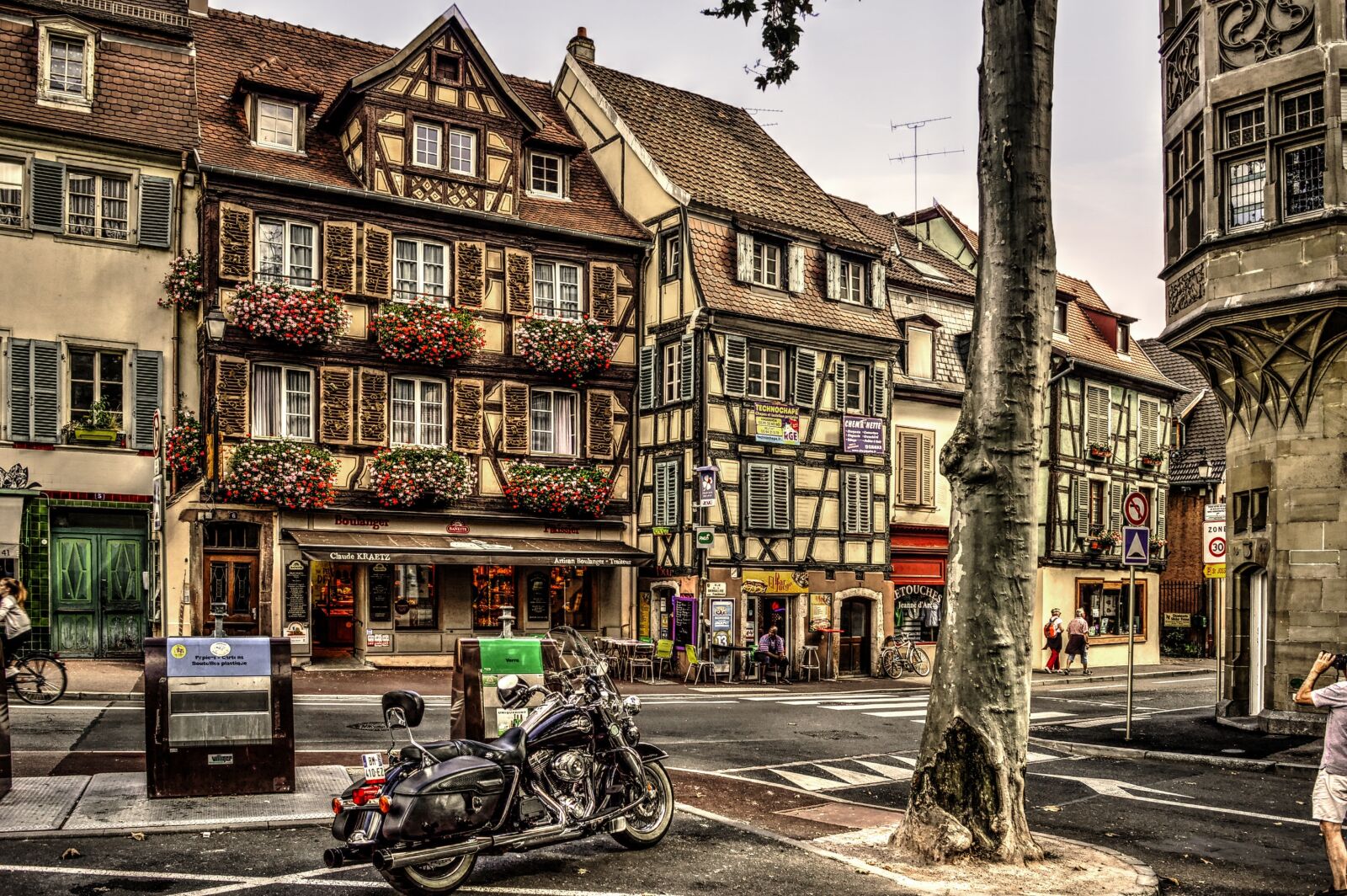 Nikon D3200 sample photo. Half-timbered houses, colmar, city photography