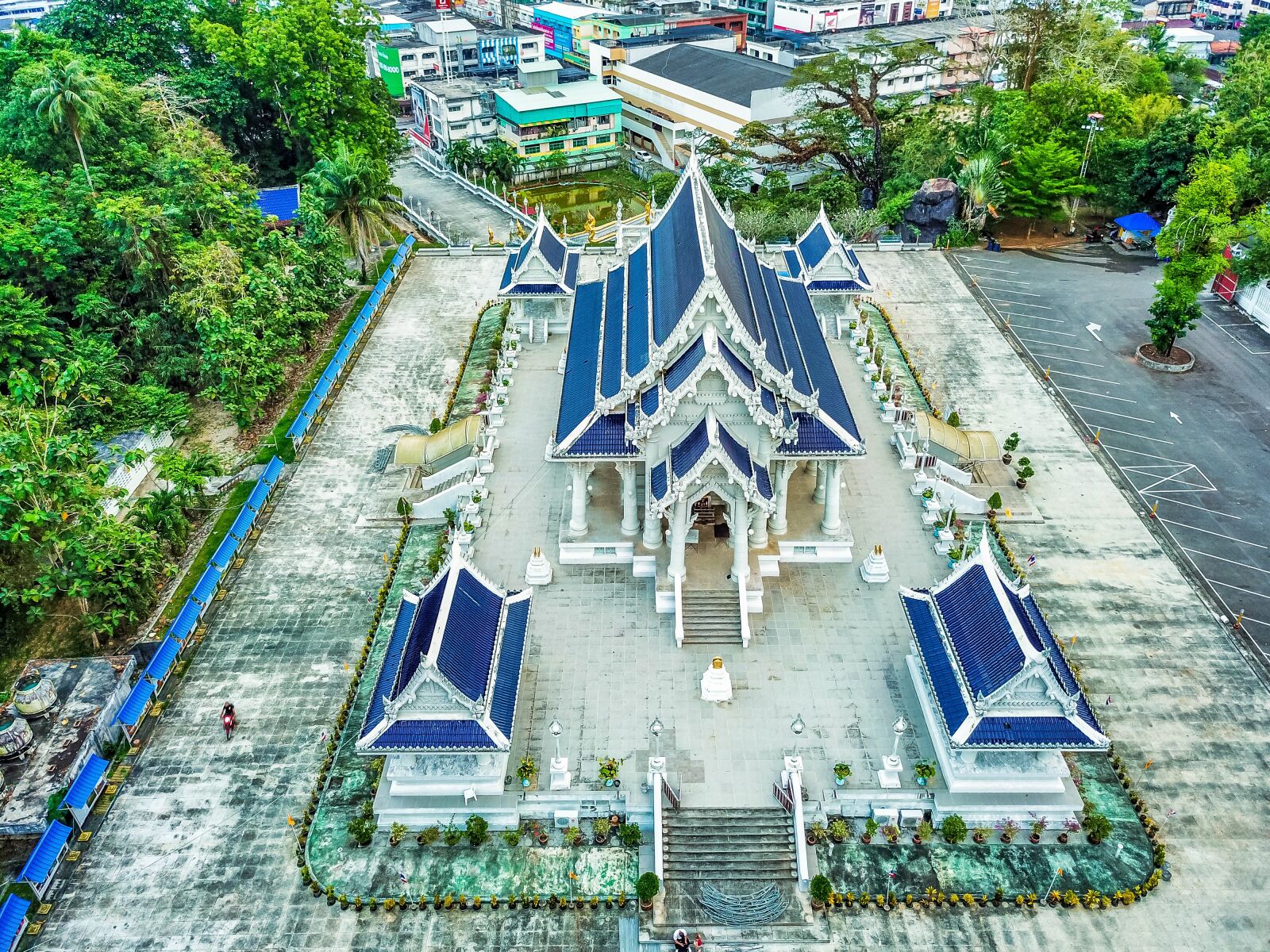 DJI FC220 sample photo. Thailand, temple, buddhism photography