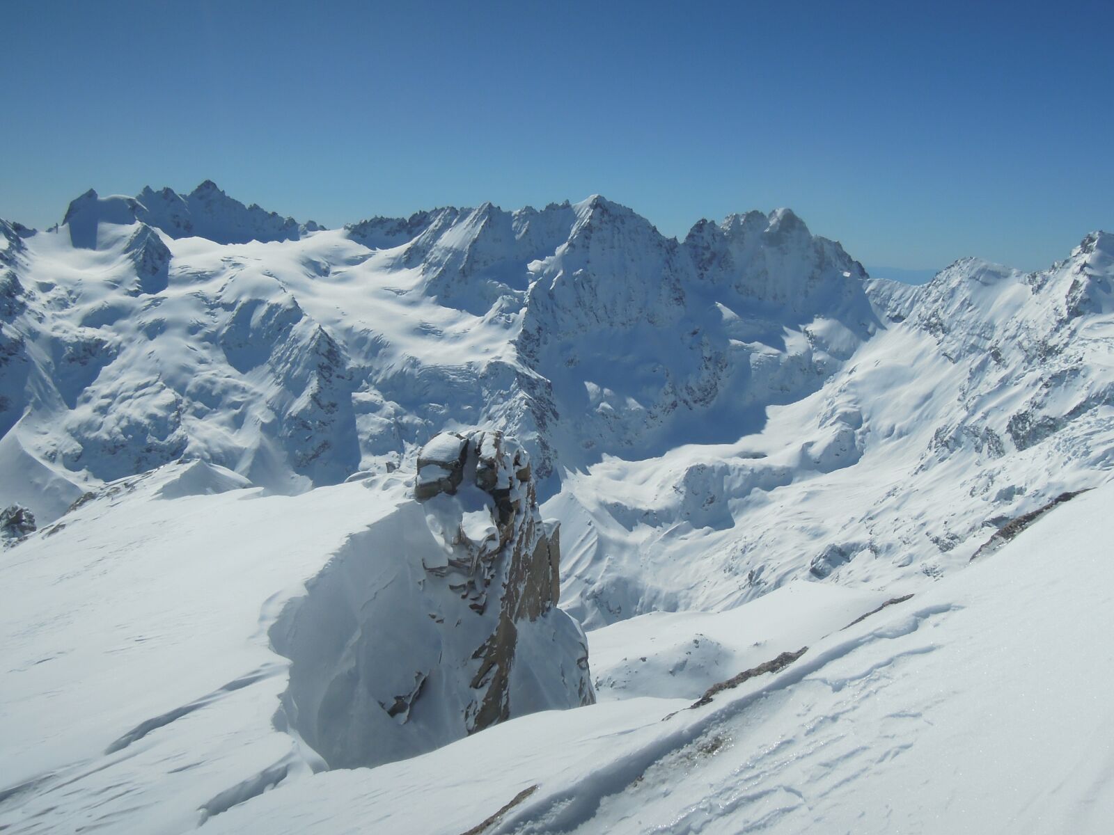 Nikon Coolpix P300 sample photo. Gran paradiso, mountains, ski photography