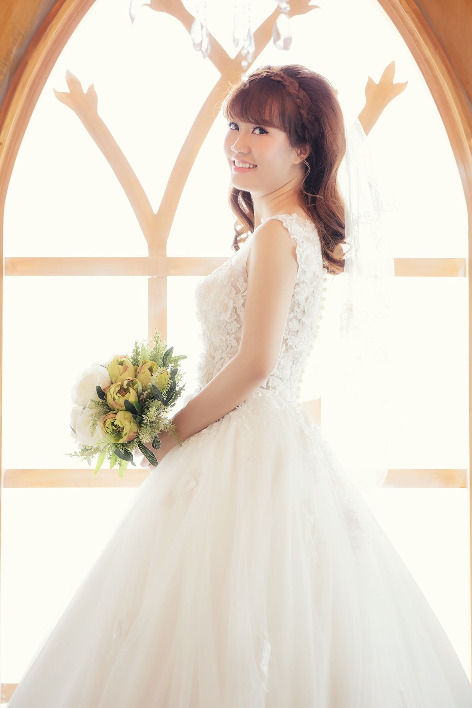 Canon EOS 5DS R + Canon EF 70-200mm F2.8L IS II USM sample photo. Bride, pretty, wedding photography