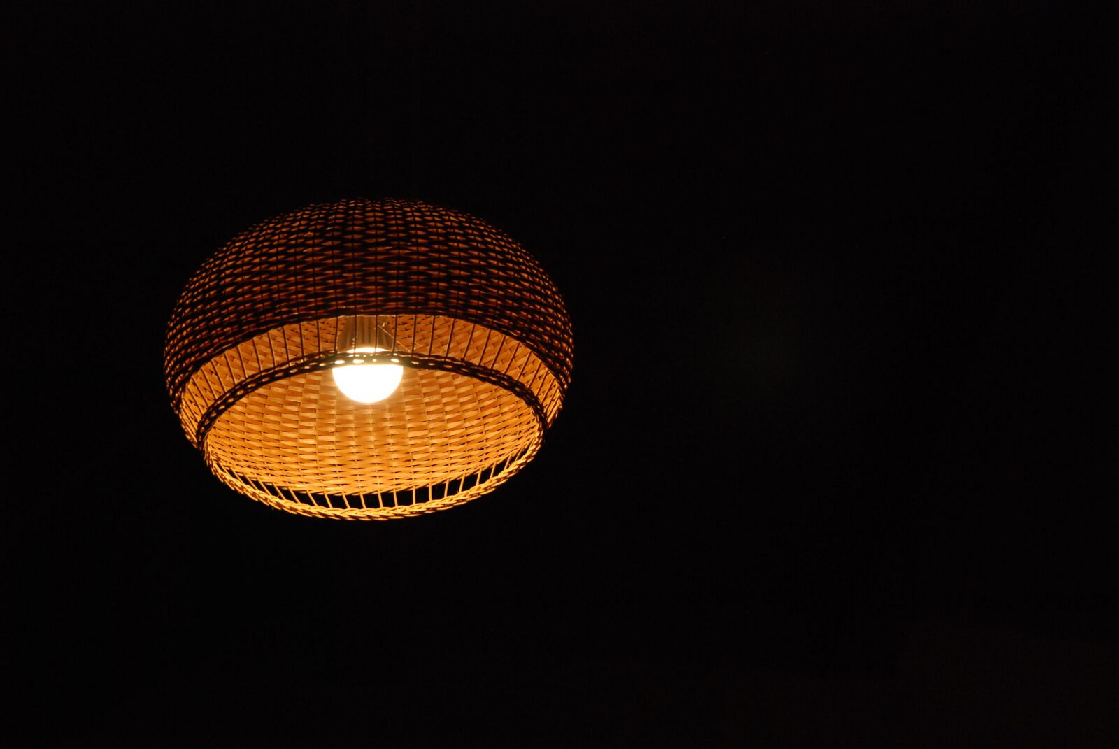 Nikon D80 sample photo. Light, lamp, light bulb photography