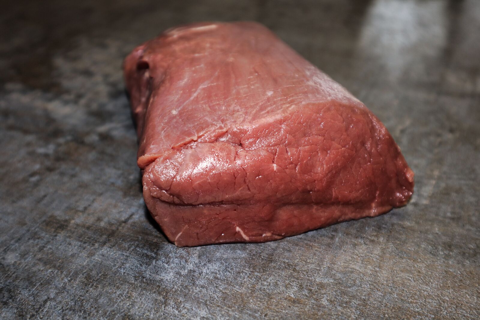 Canon EF-M 15-45mm F3.5-6.3 IS STM sample photo. Fillet of beef, fillet photography