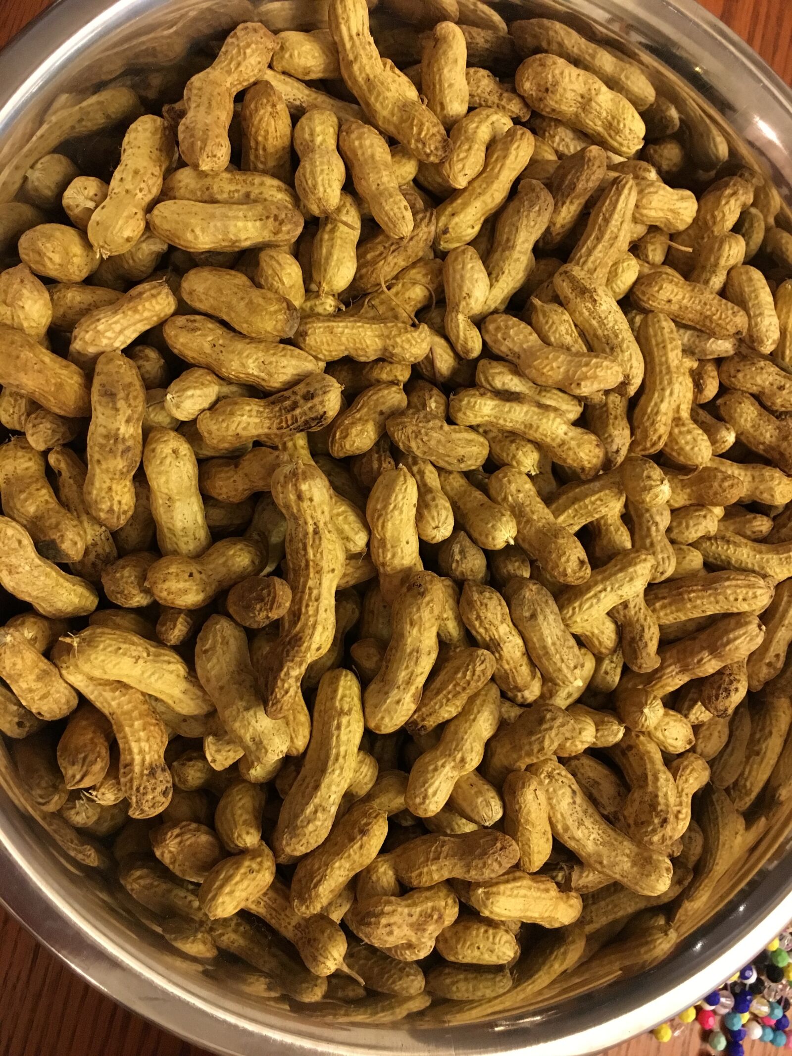 iPhone 6s back camera 4.15mm f/2.2 sample photo. Peanuts photography