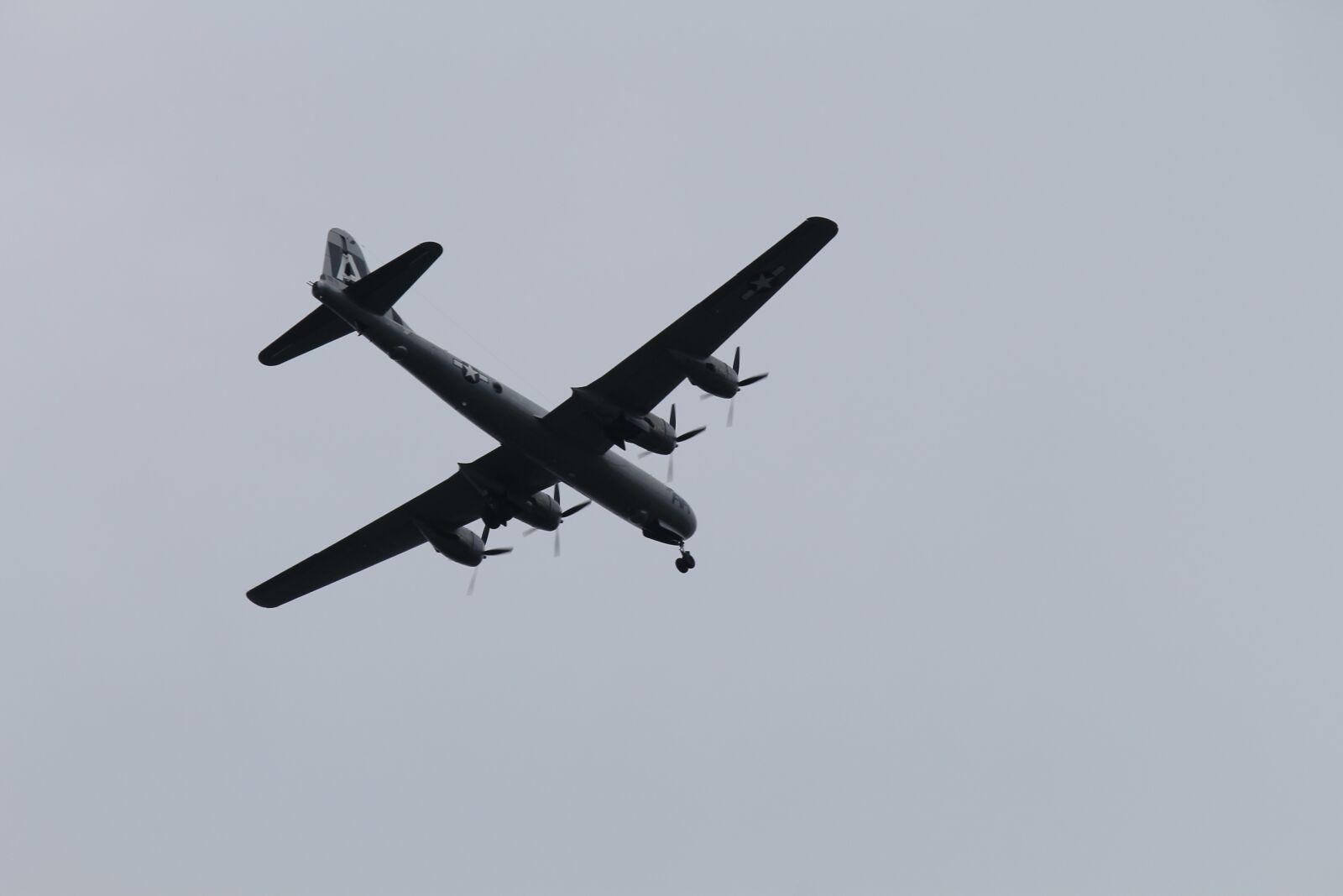 Canon EOS 1100D (EOS Rebel T3 / EOS Kiss X50) sample photo. Airplane, plane, wwii photography
