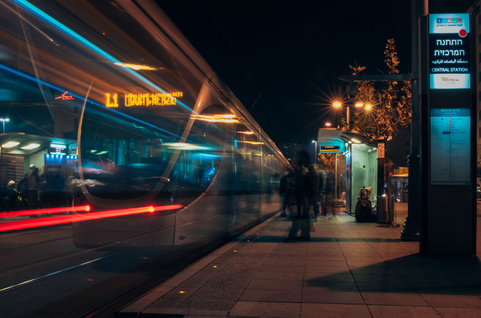 Sigma 24-70mm F2.8 EX DG HSM sample photo. Commute, israel, jerusalem, light photography