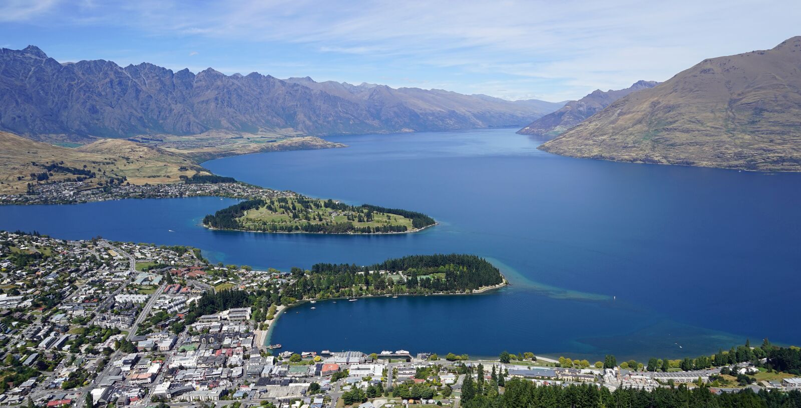 Sony a7 + Sony FE 24-240mm F3.5-6.3 OSS sample photo. Lake wakatipu, queenstown, bobs photography