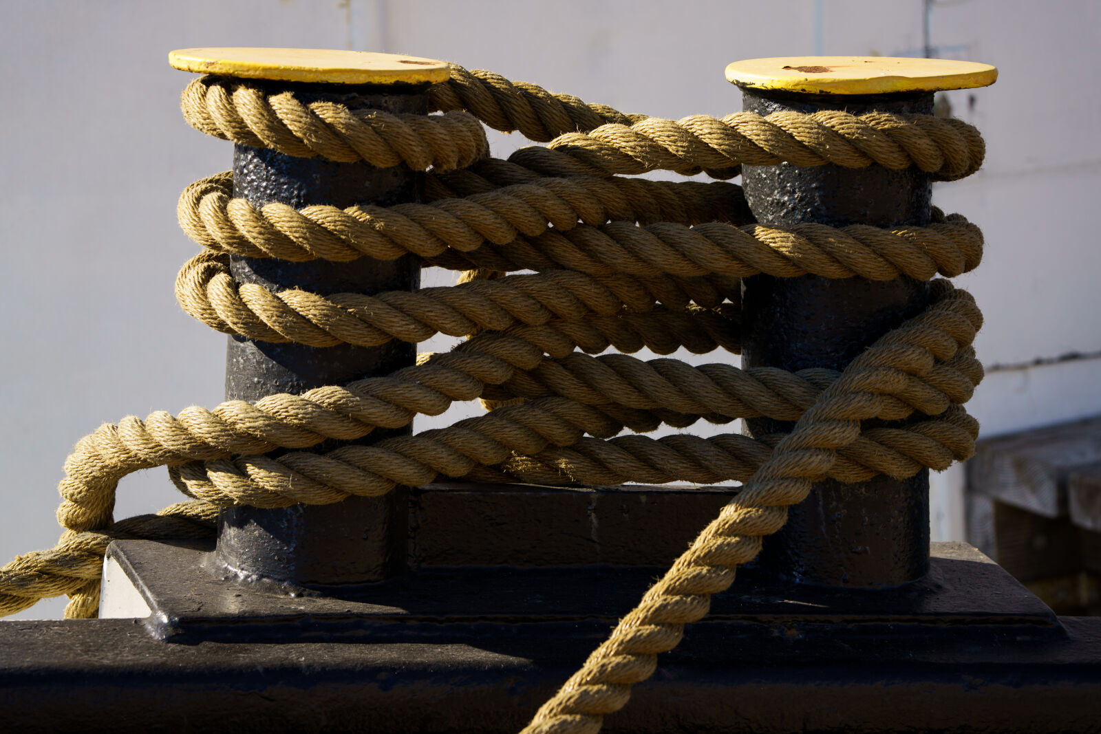 Tamron 50-400mm F4.5-6.3 Di III VC VXD sample photo. Rope of the boat photography