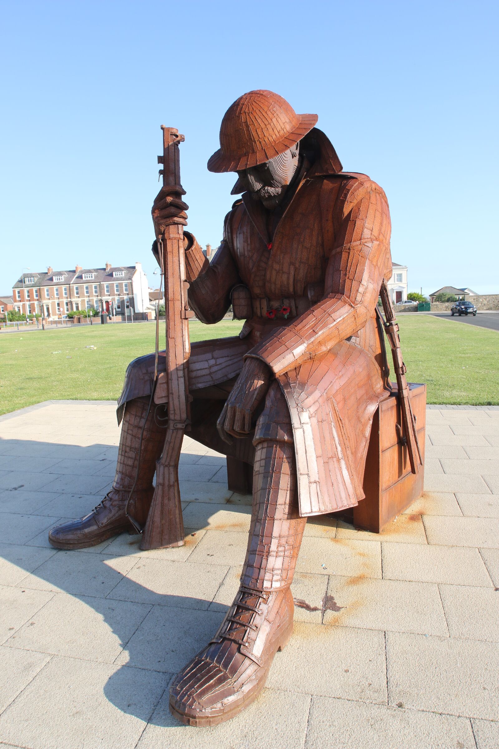 Canon EOS 70D sample photo. Sculpture, tommy, soldier photography