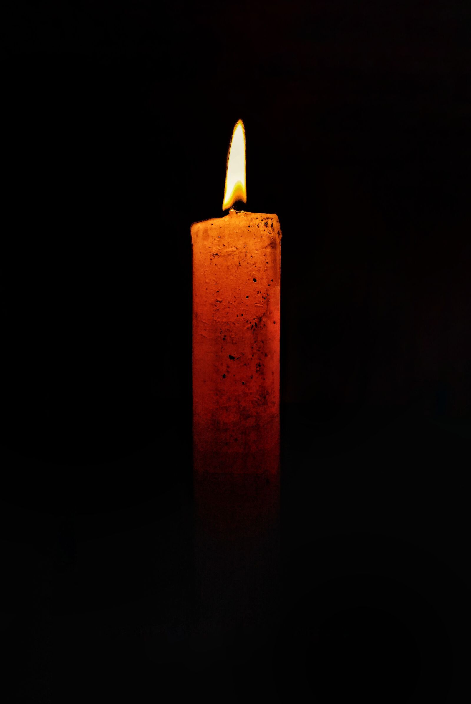 Realme 3 PRO sample photo. Candle, candlelight, flame photography