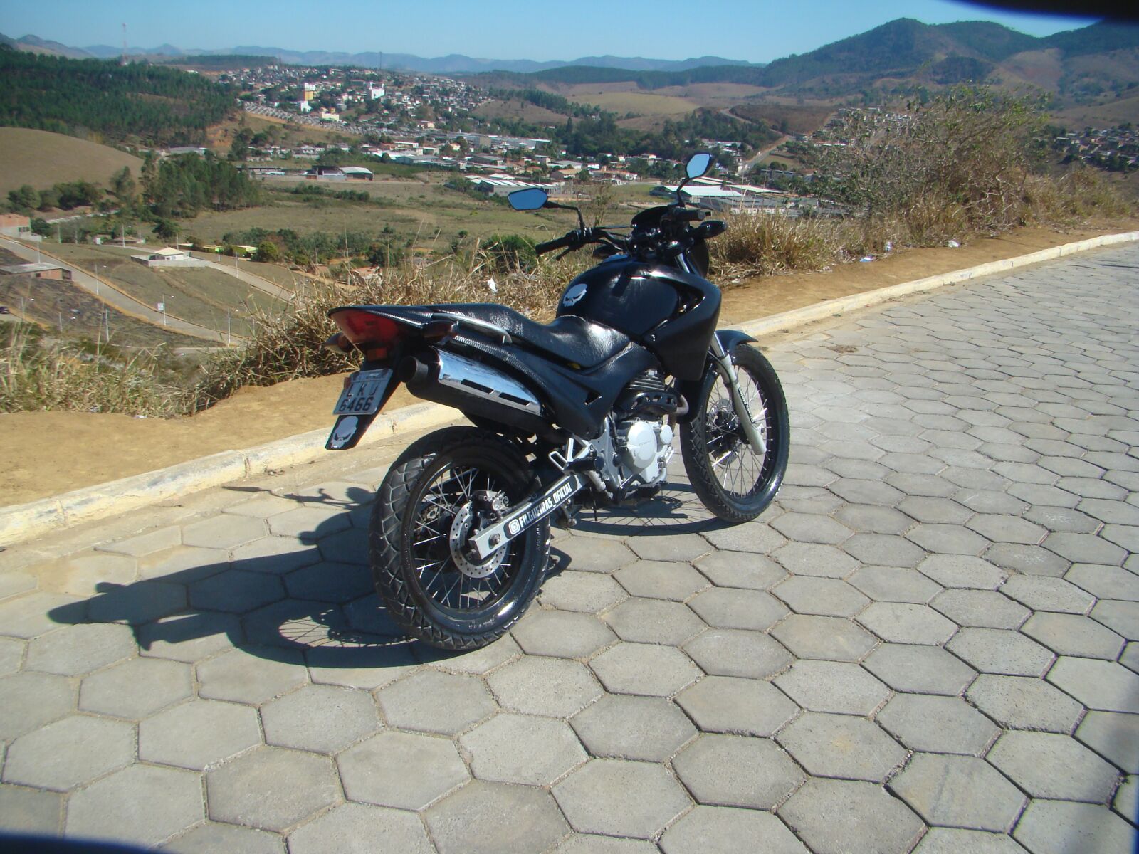 Sony DSC-H9 sample photo. Bike, the falcon, honda photography