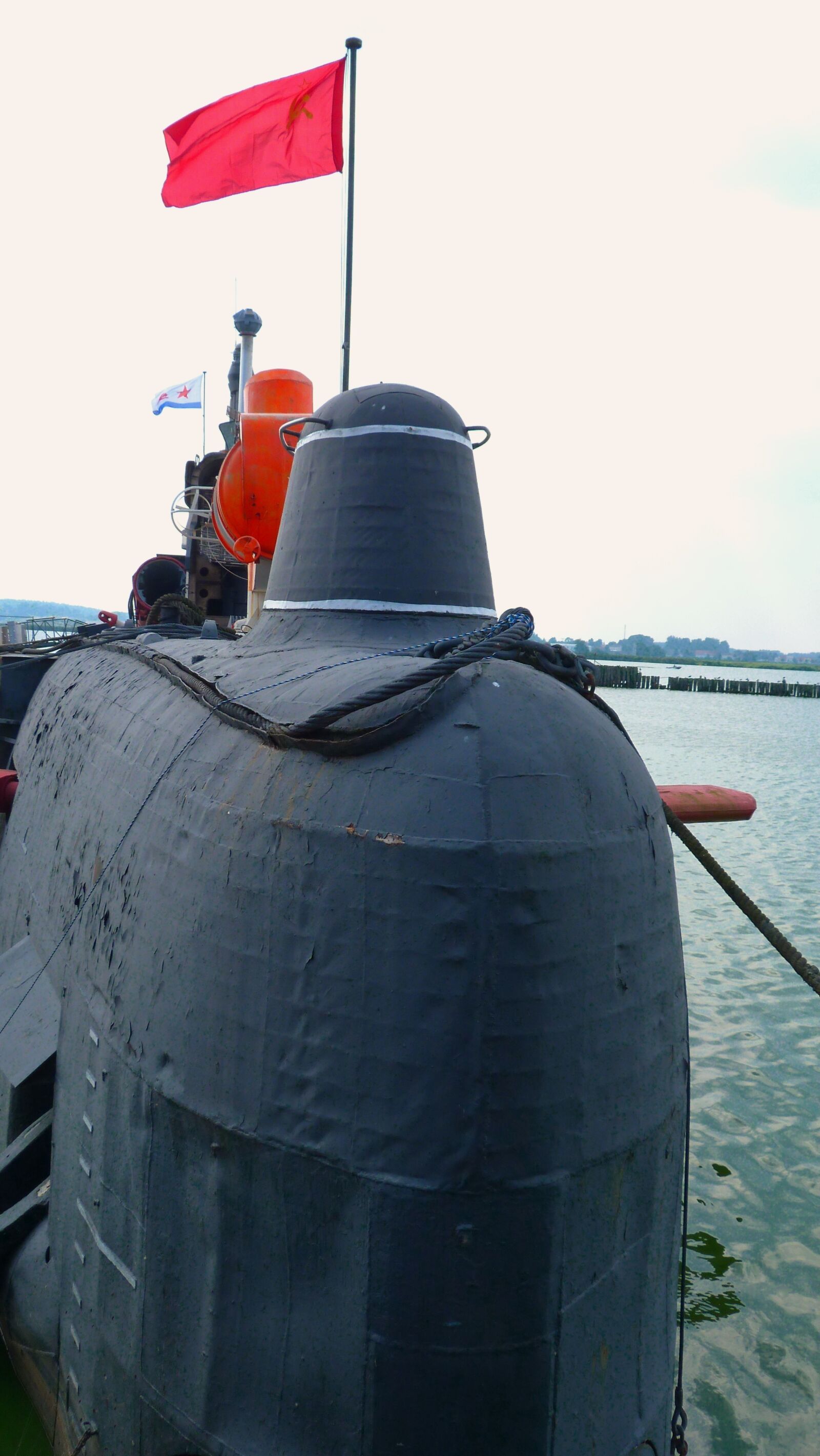 Panasonic Lumix DMC-FZ40 (Lumix DMC-FZ45) sample photo. U boat, military, old photography