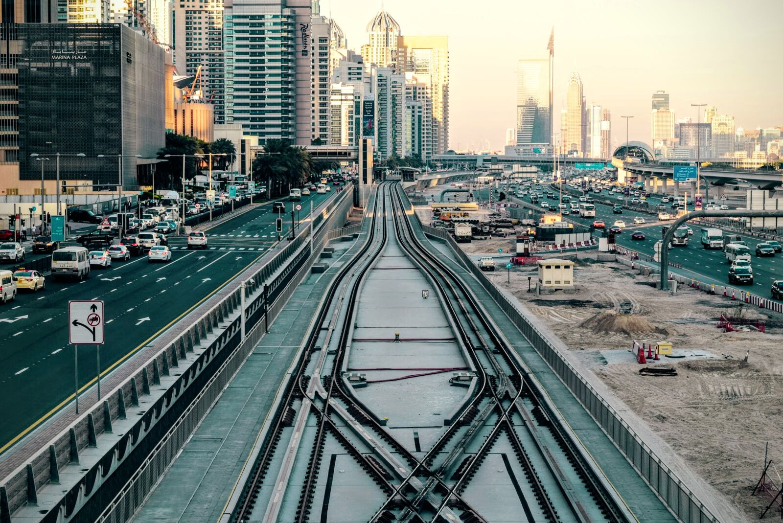 Nikon AF-S Nikkor 50mm F1.8G sample photo. Road, traffic, highway, dubai photography