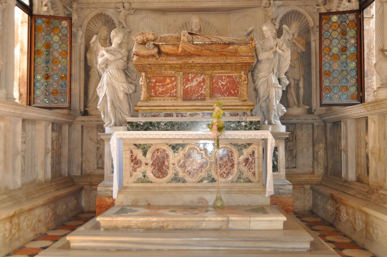 Nikon D5000 sample photo. Cathedral of st lawrence photography