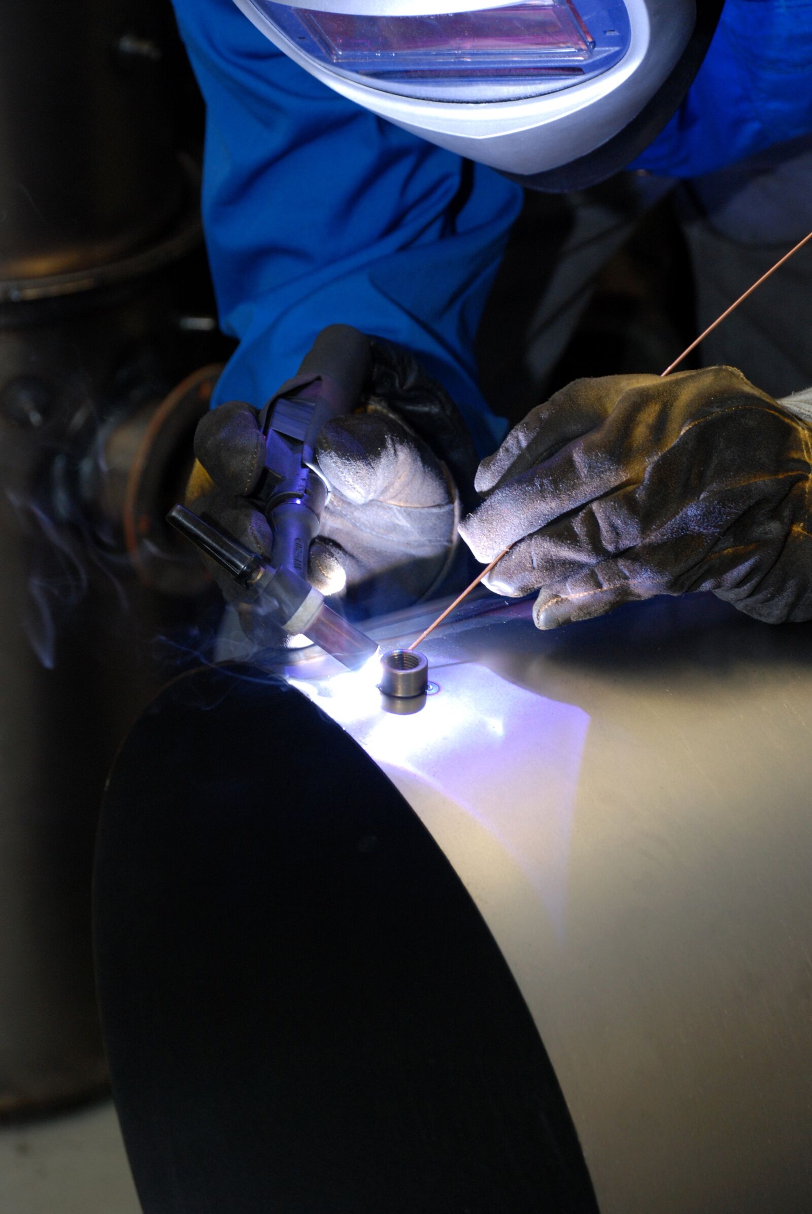 Nikon D80 sample photo. Welding, industry, metal photography