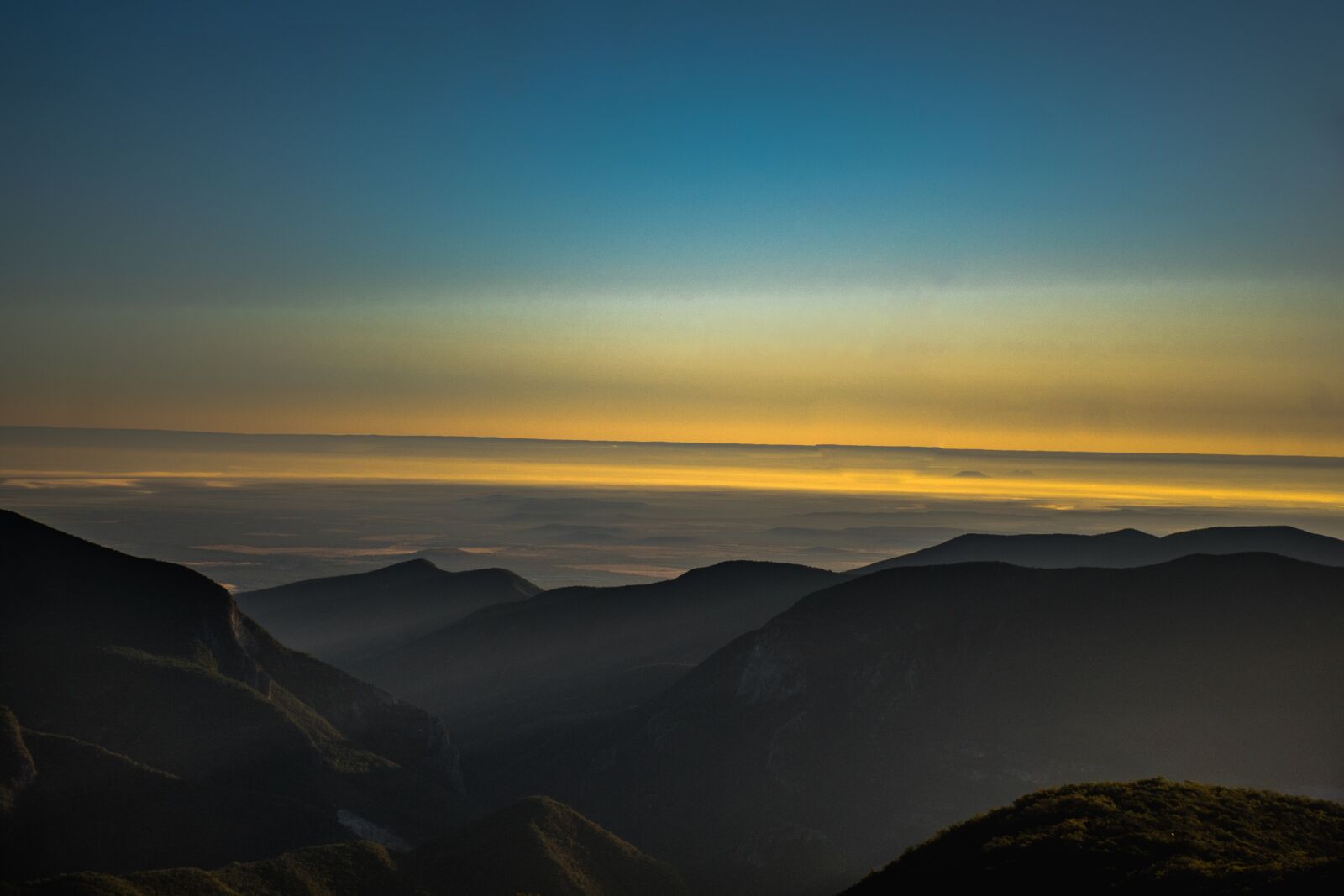 Nikon D7500 sample photo. Mountains, sun, landscape photography