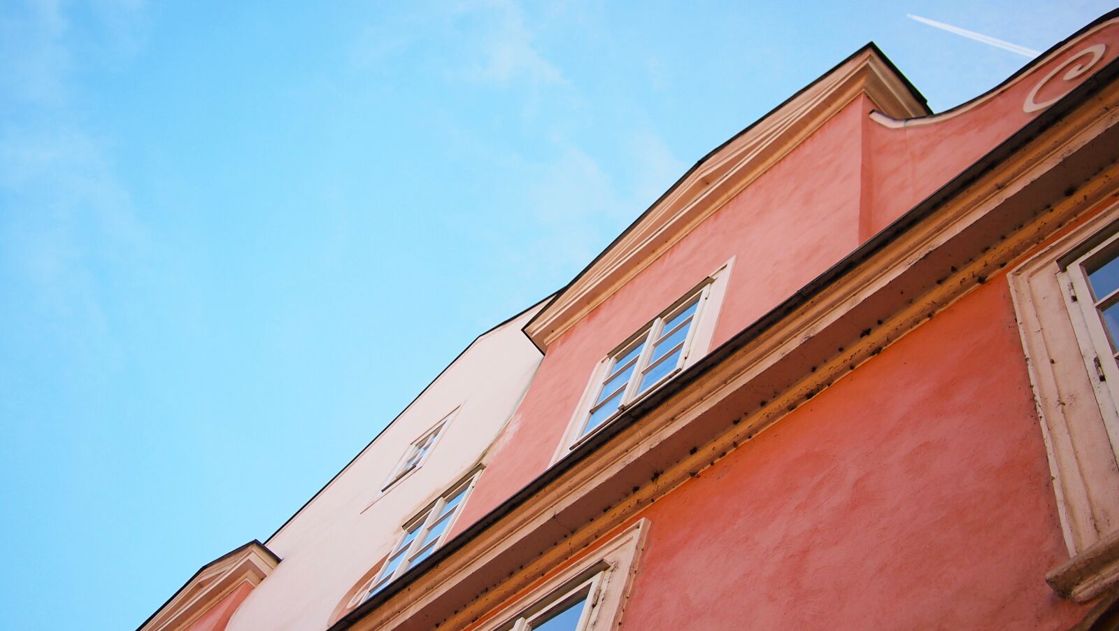 Olympus PEN E-PL1 sample photo. Architecture, architectural, prague photography