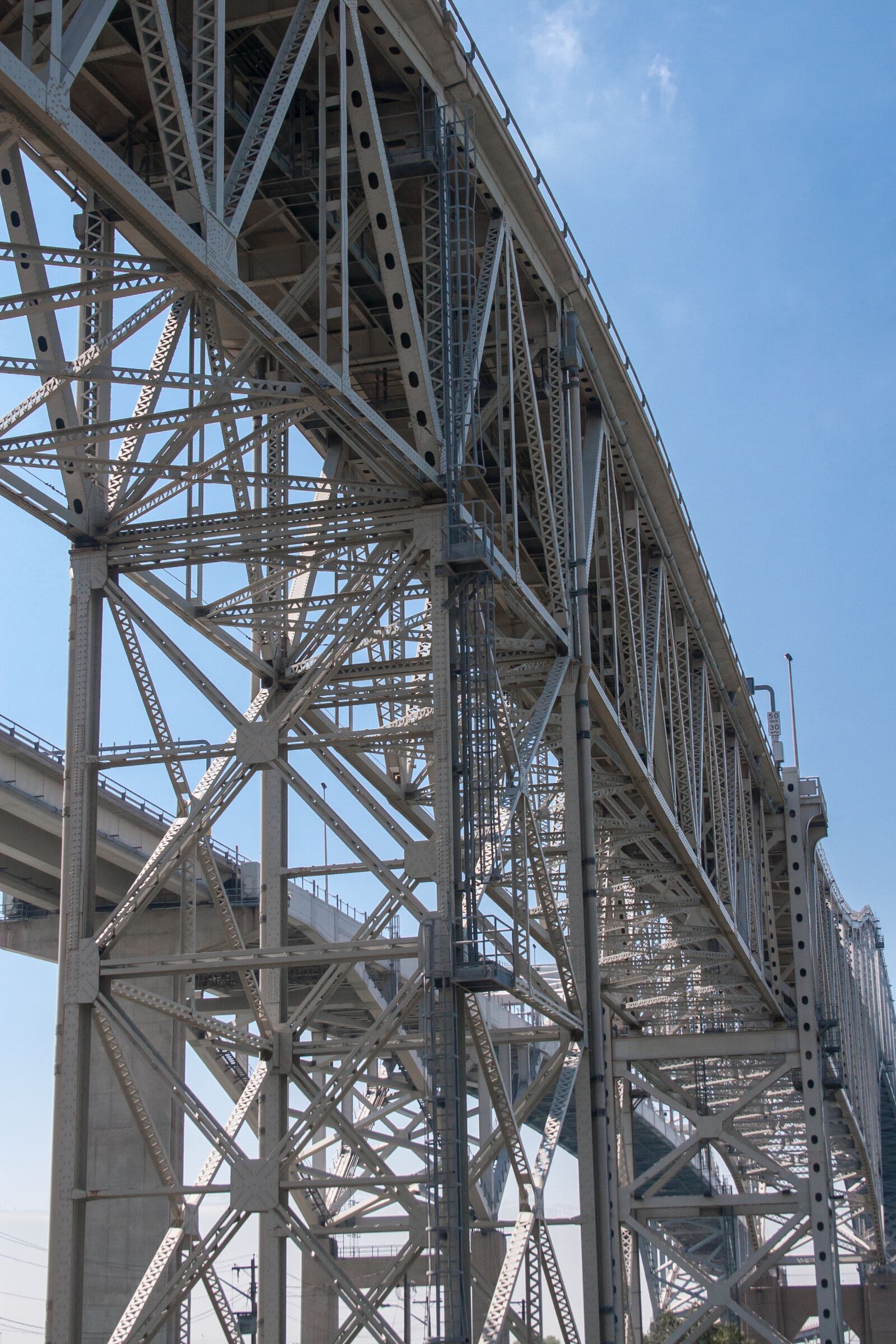 Canon EOS 20D sample photo. Bridge, steel, iron photography