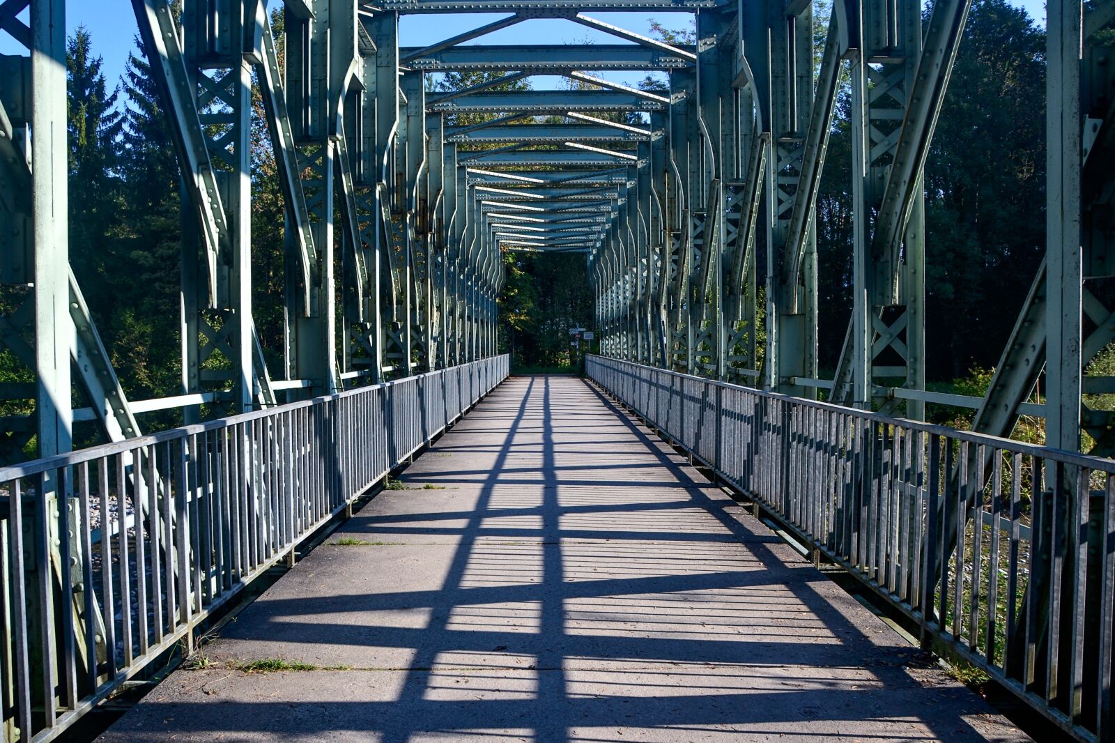 Nikon D3100 sample photo. Bridge, building, transition photography