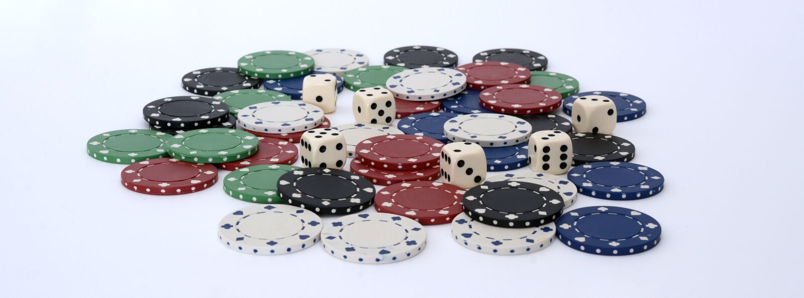 Nikon D7100 sample photo. Cube, gambling, sweepstakes photography
