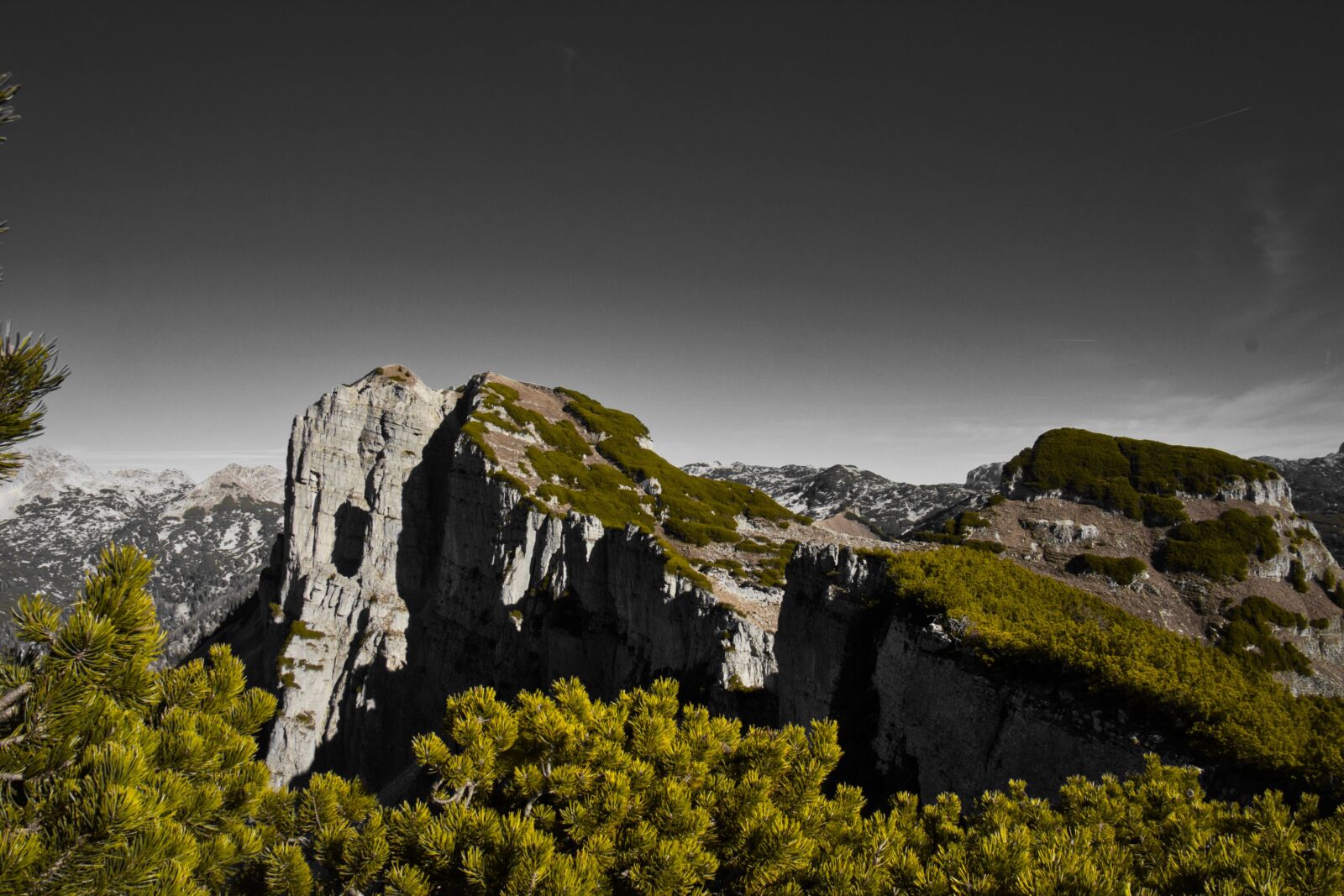 Canon EOS 700D (EOS Rebel T5i / EOS Kiss X7i) sample photo. Mountain, hiking, motivation photography