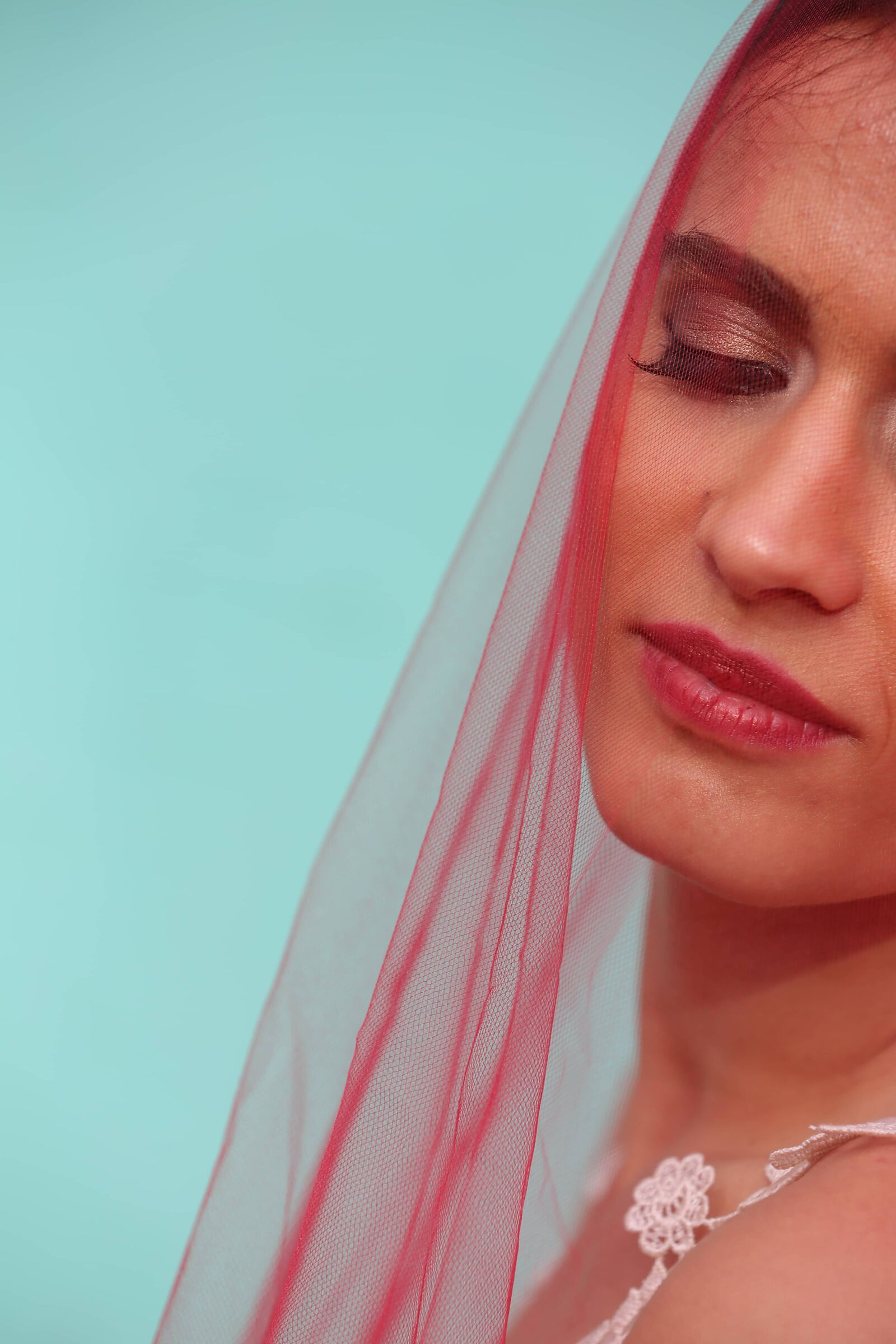 Canon EF 70-200mm F2.8L IS II USM sample photo. Transparent, veil, scarf, makeup photography
