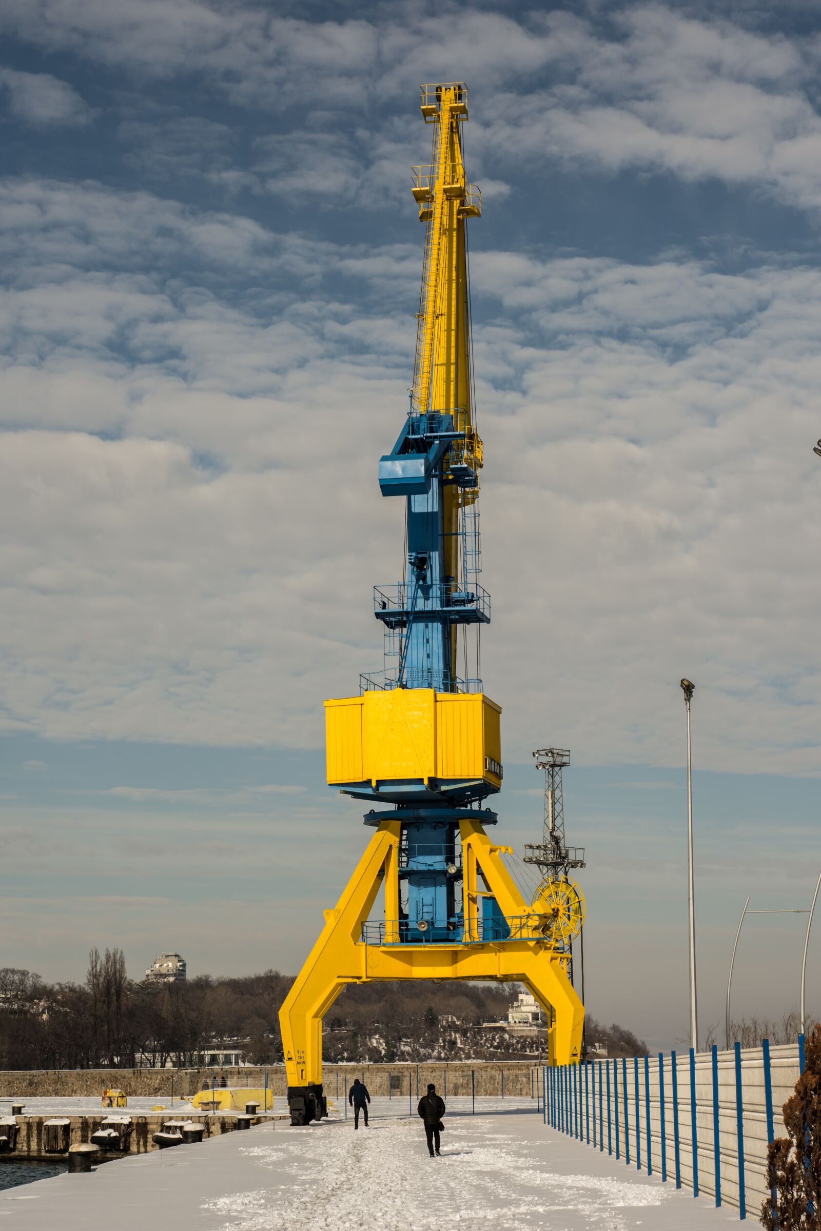 Nikon D7200 sample photo. Crane, industrial, industry photography