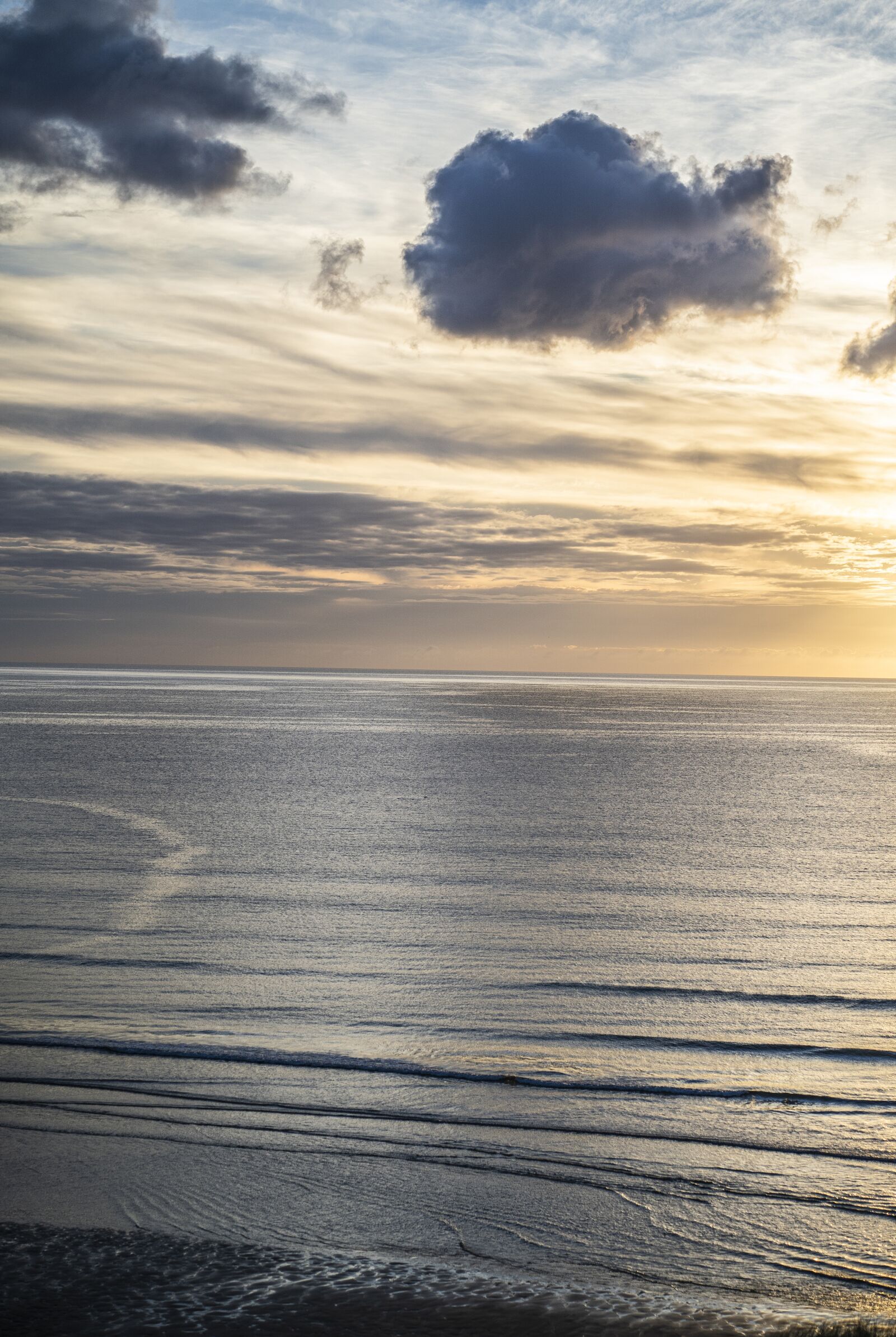 Sony FE 85mm F1.8 sample photo. Sunset, sea, ocean photography