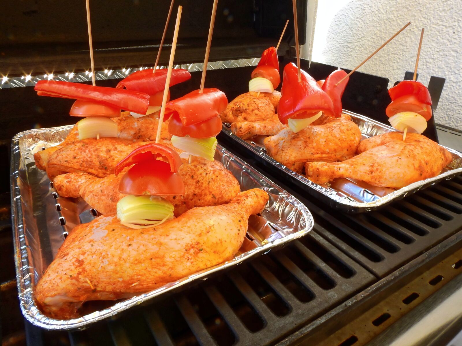 Nikon Coolpix P900 sample photo. Grill, barbecue, delicious photography