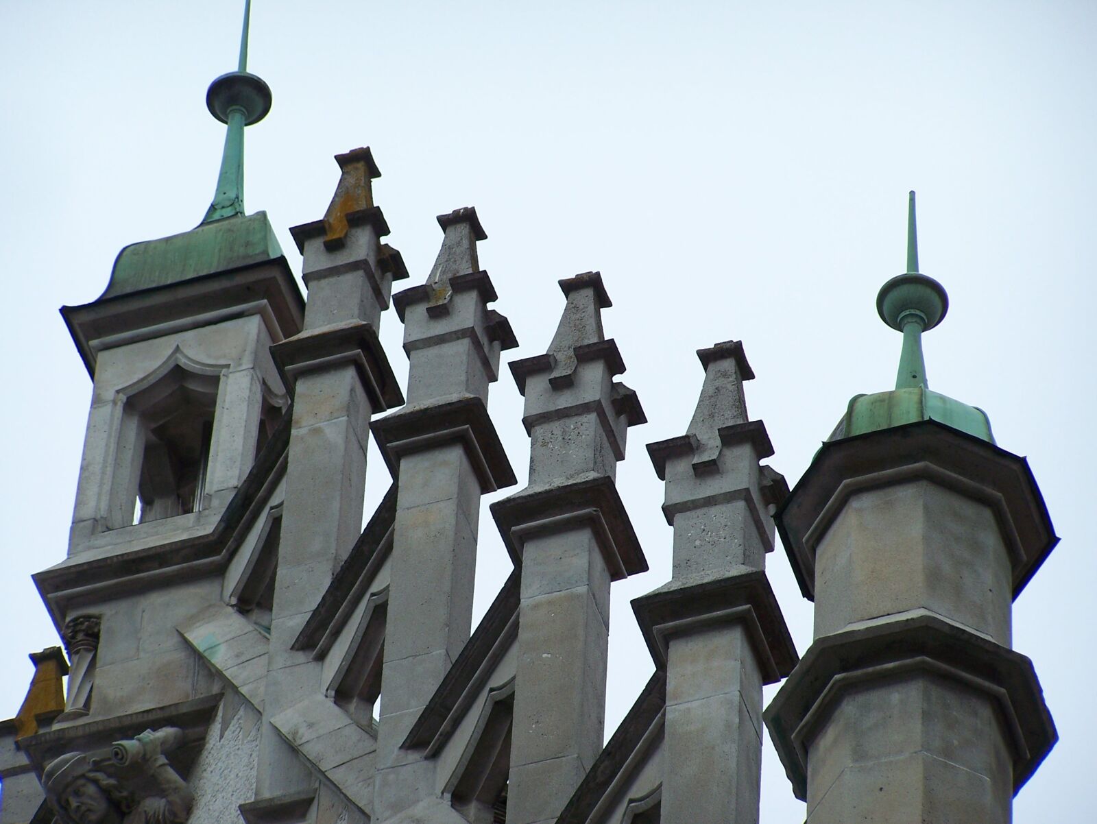 Kodak Z650 ZOOM DIGITAL CAMERA sample photo. Ulm, roof, battlements photography