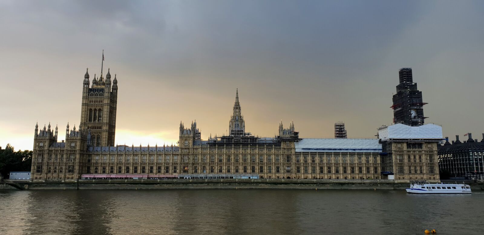 Samsung Galaxy S9+ sample photo. Westminster, thames, london photography