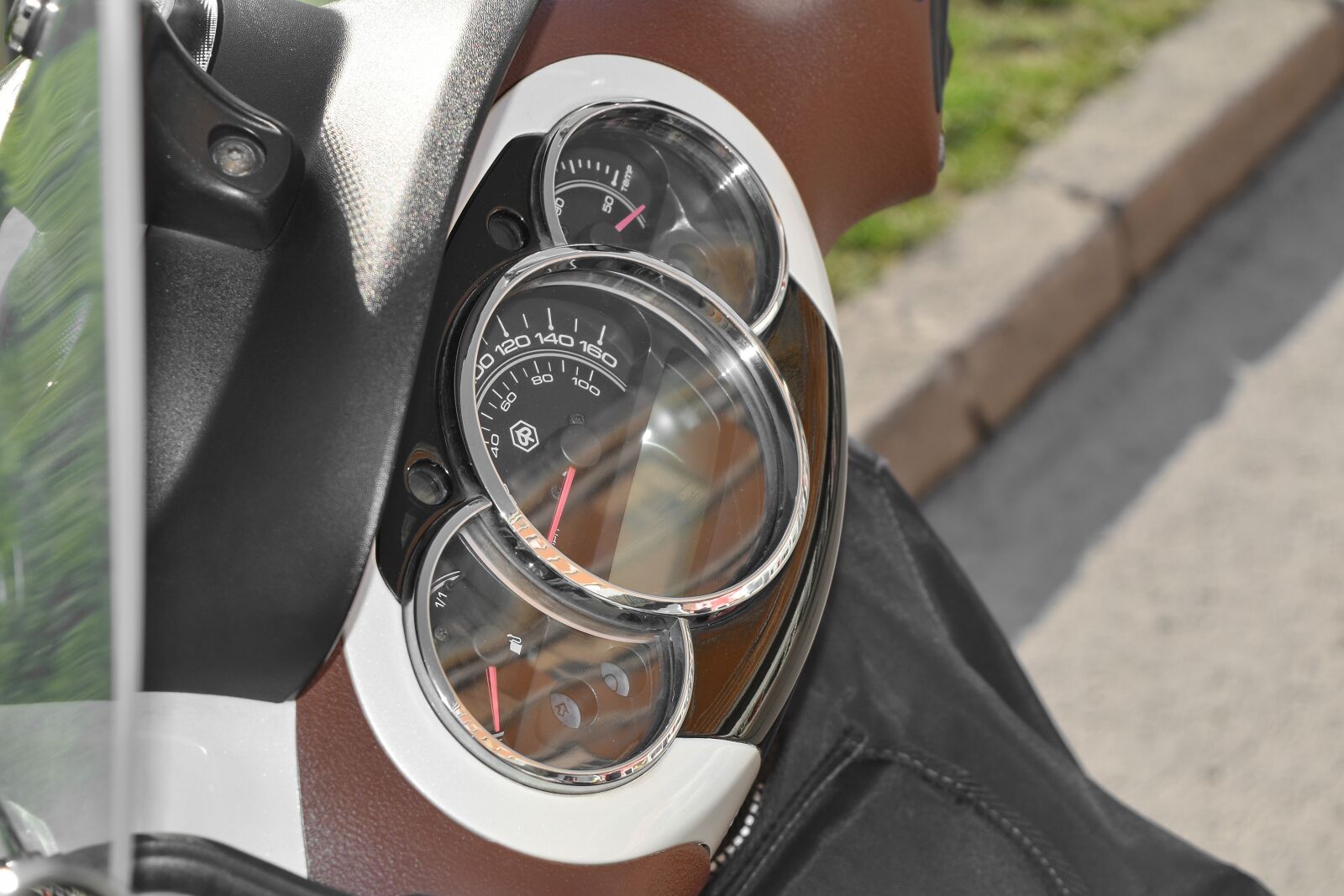 Nikon D5500 sample photo. Control, device, mechanism, gearshift photography