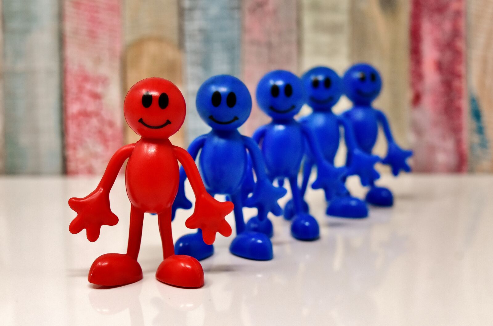 Nikon D7200 sample photo. Smilies, figures, together photography