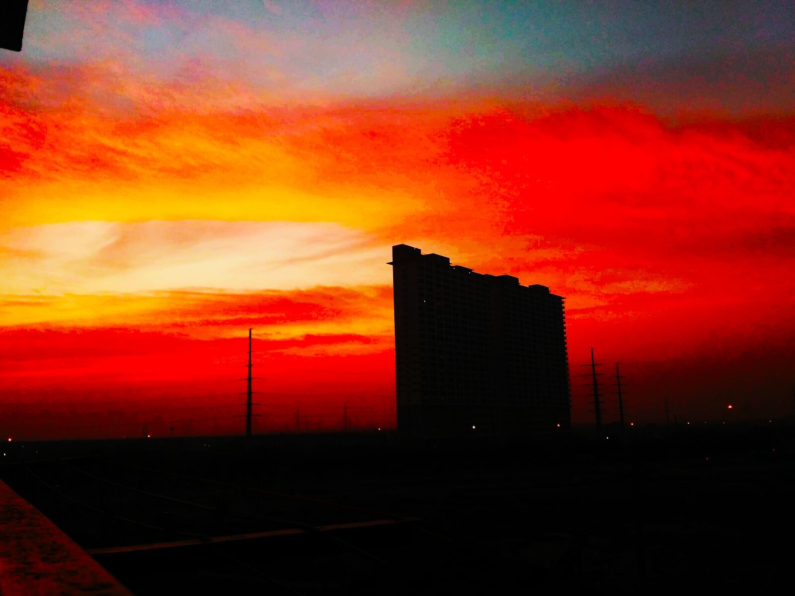 Xiaomi Redmi 3S sample photo. Saffron, morning, orangecloud photography