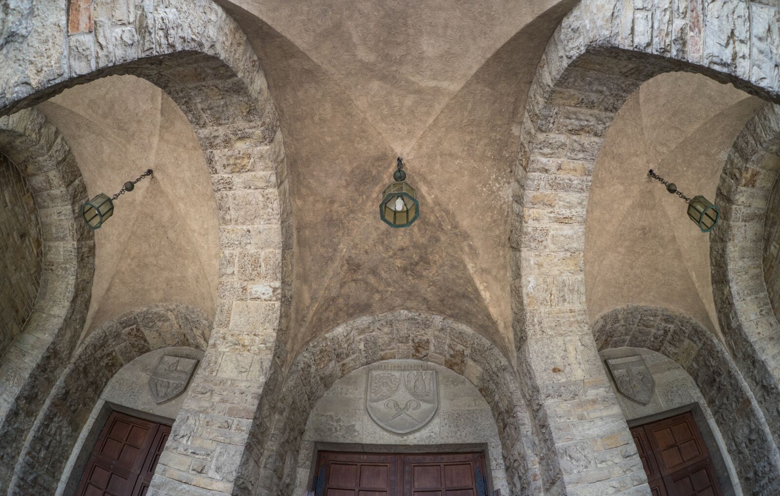 FE 16mm F3.5 Fisheye sample photo. Blanket, church ceiling, baroque photography