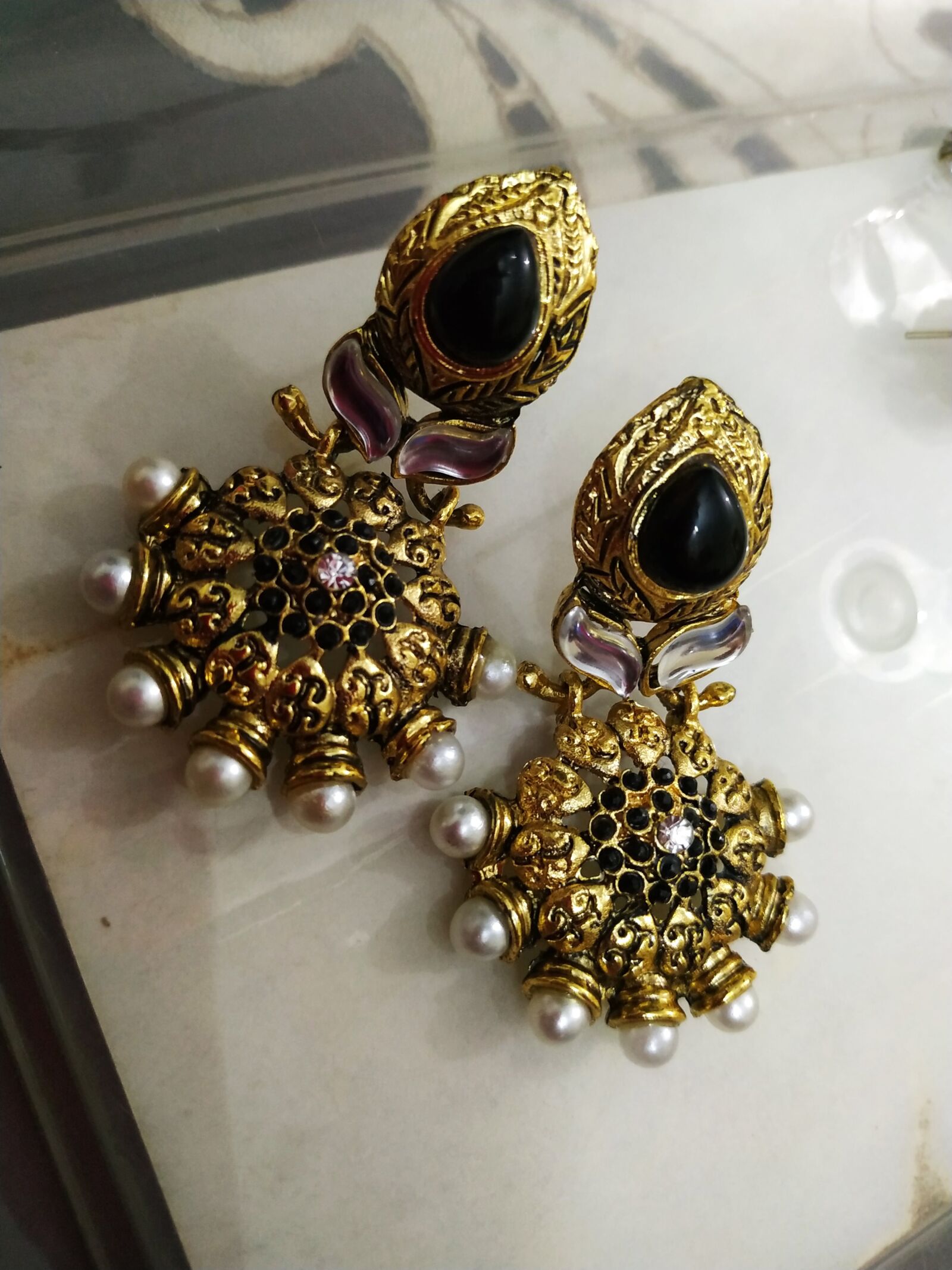Xiaomi Redmi Note 6 Pro sample photo. Earring, fancy, i photography