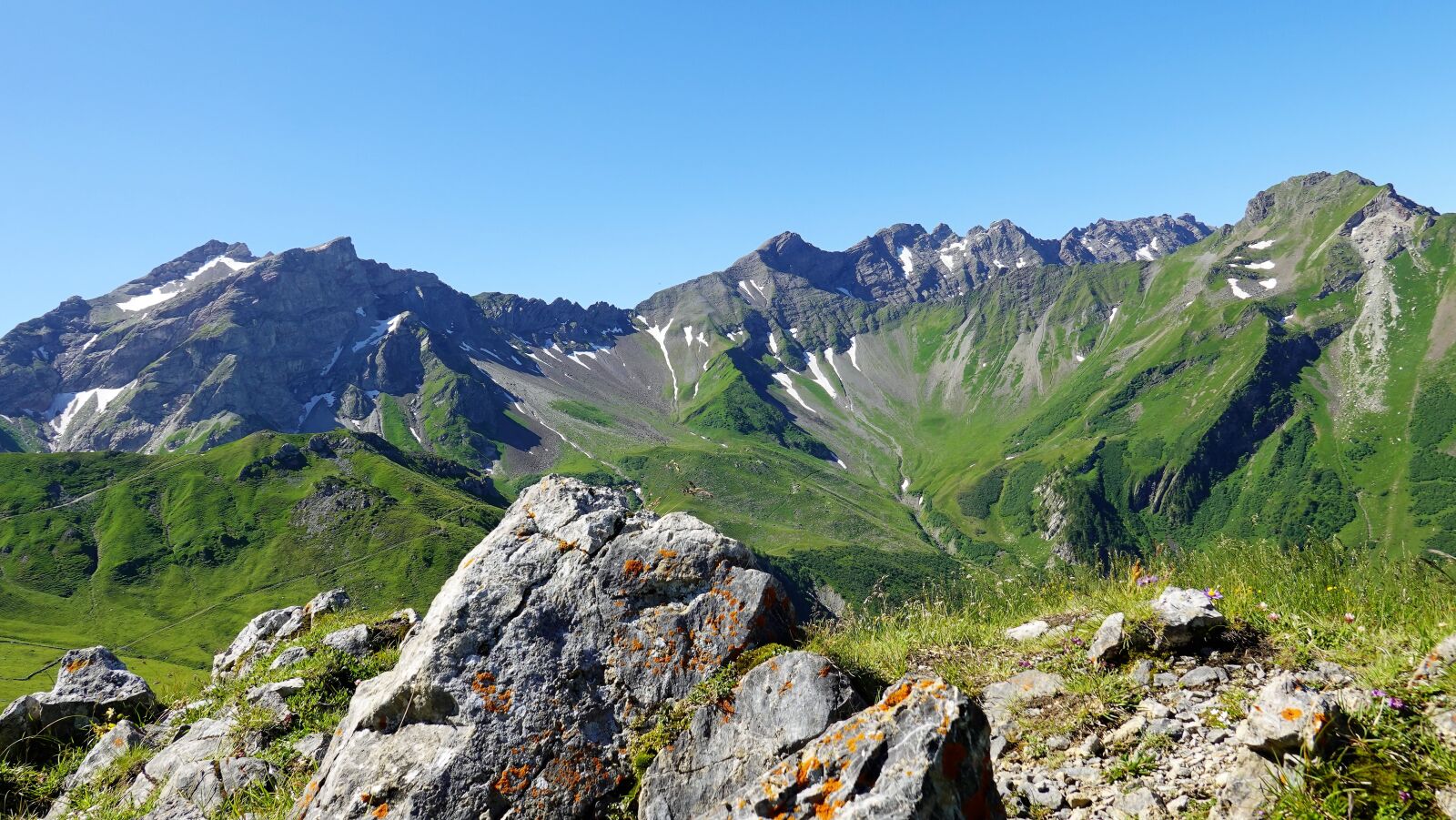 Sony DSC-RX100M7 sample photo. Mountain landscape, summer, alpine photography
