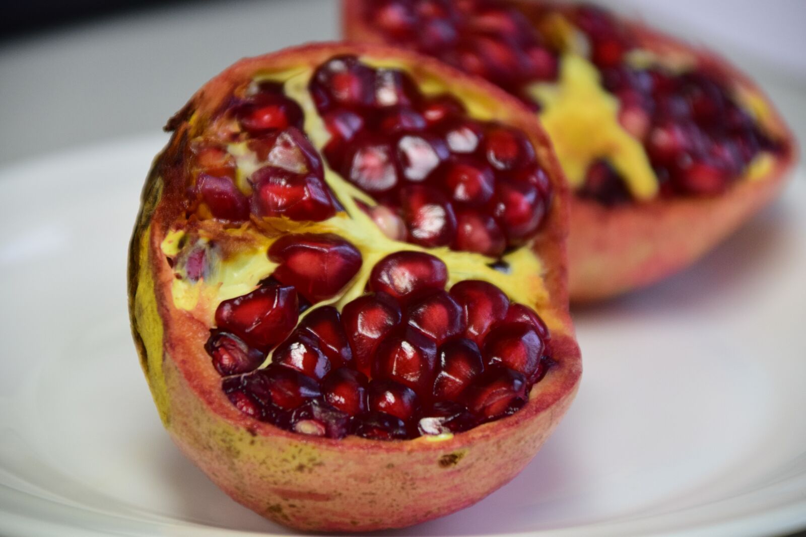 Nikon D3300 sample photo. Pomegranate, red, fruit photography