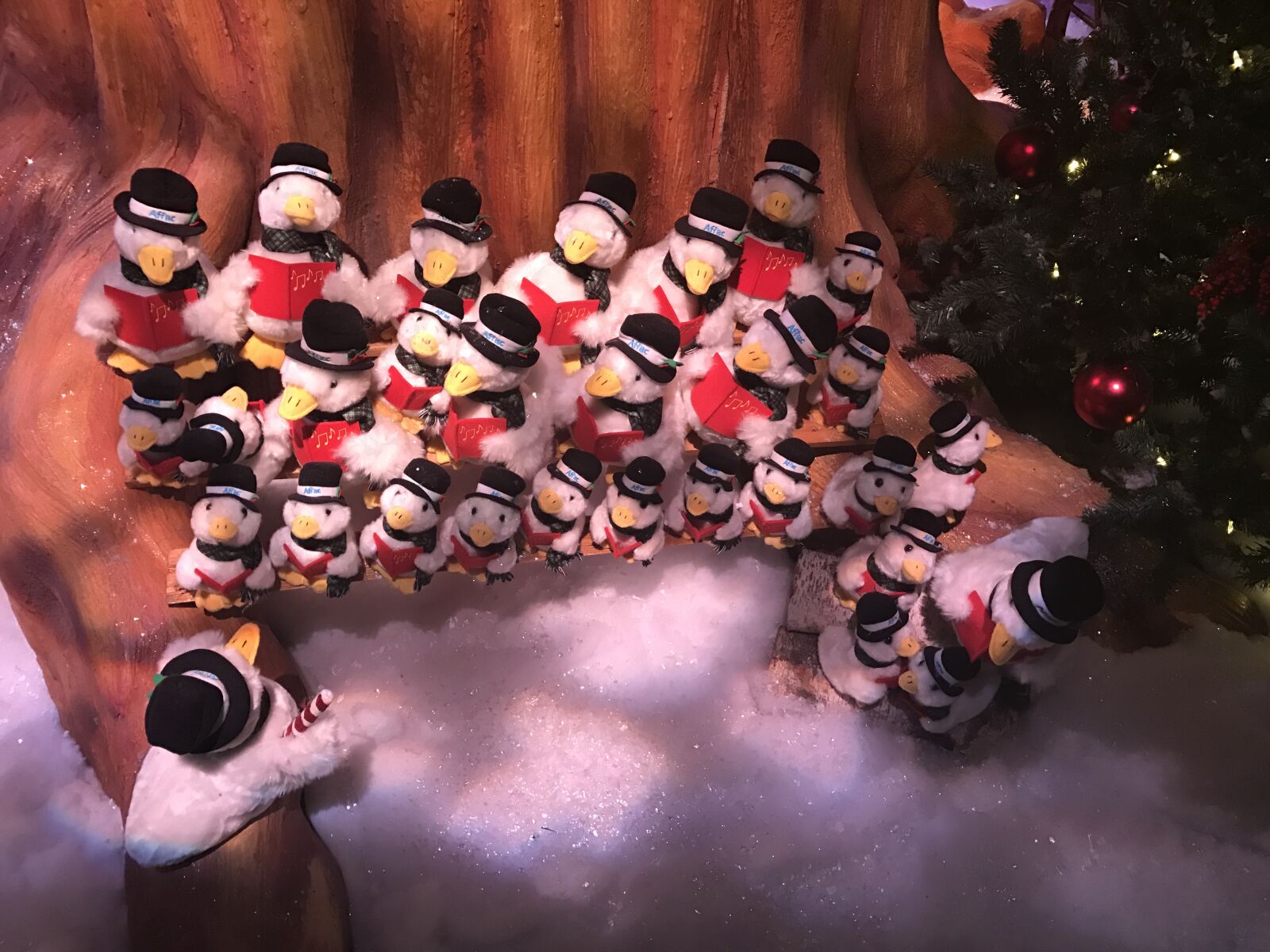 Apple iPhone 7 Plus sample photo. Christmas photography