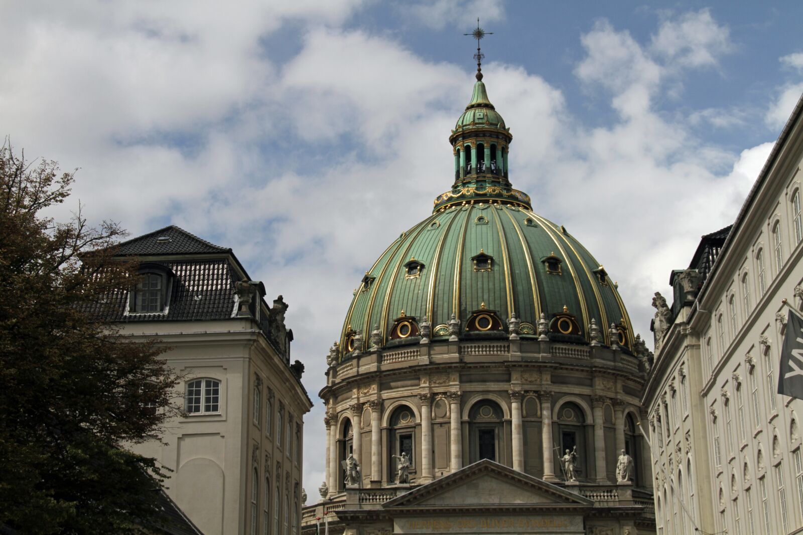 Canon EOS 7D sample photo. Frederik's church, church, copenhagen photography