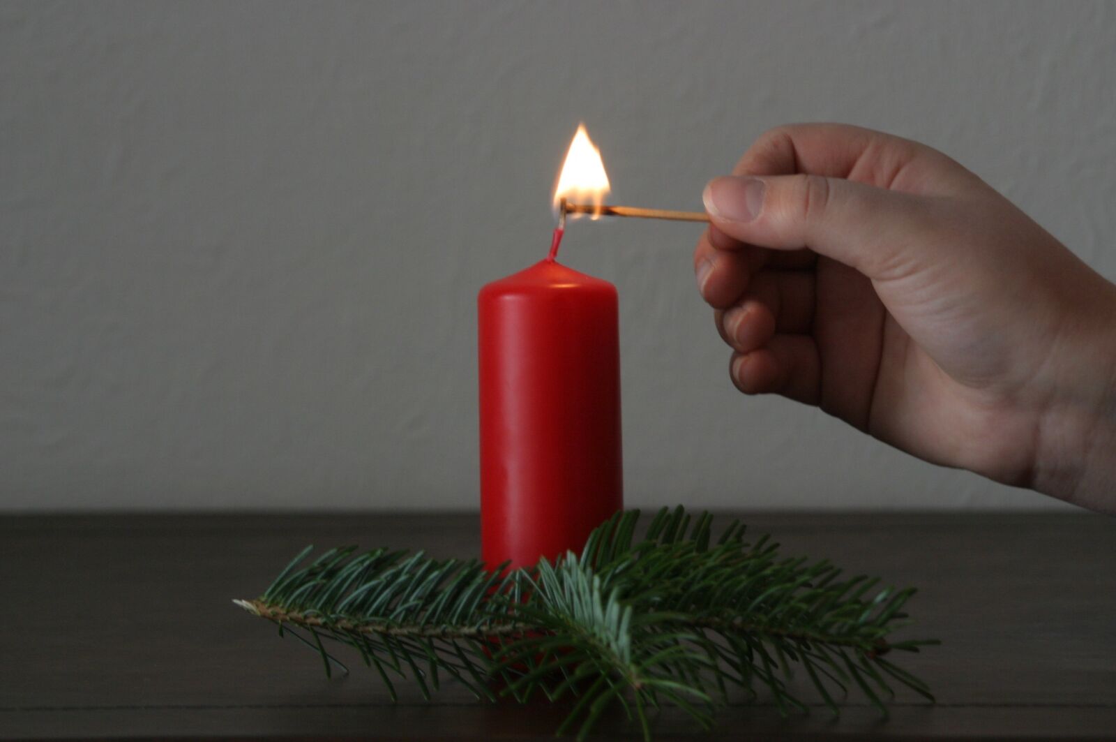 Canon EOS 10D sample photo. Candle, light, christmas photography