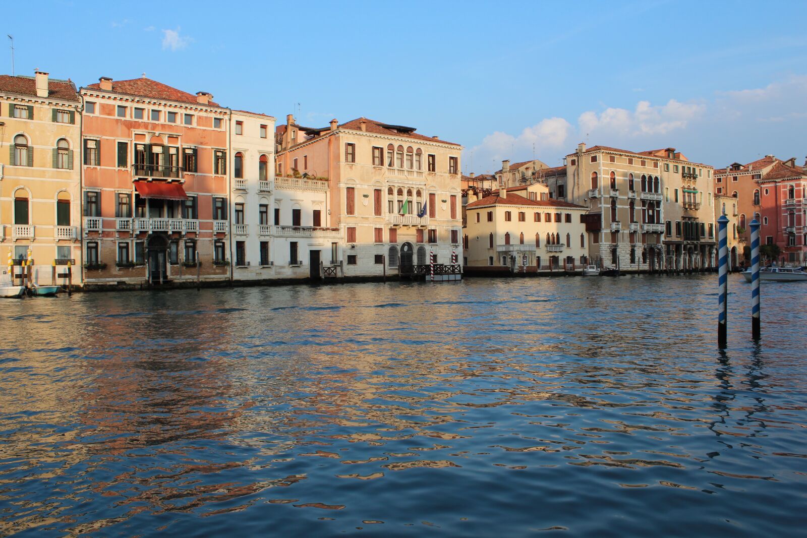 Canon EOS 600D (Rebel EOS T3i / EOS Kiss X5) sample photo. Venice, water, italy photography