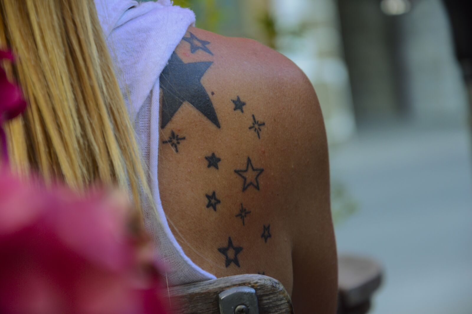 Nikon D3200 sample photo. Tattoo, blonde, skin photography